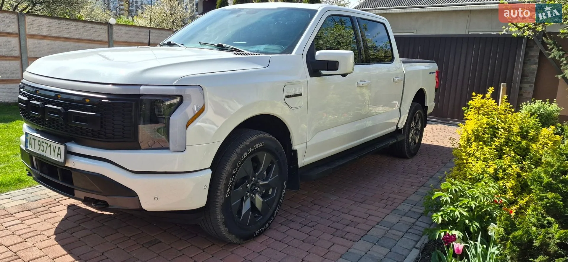 Ford FORD F 150 LIGHTNING 2022 VIN 1FT6W1EV3NWG04374 фото оголошення 17 з 43