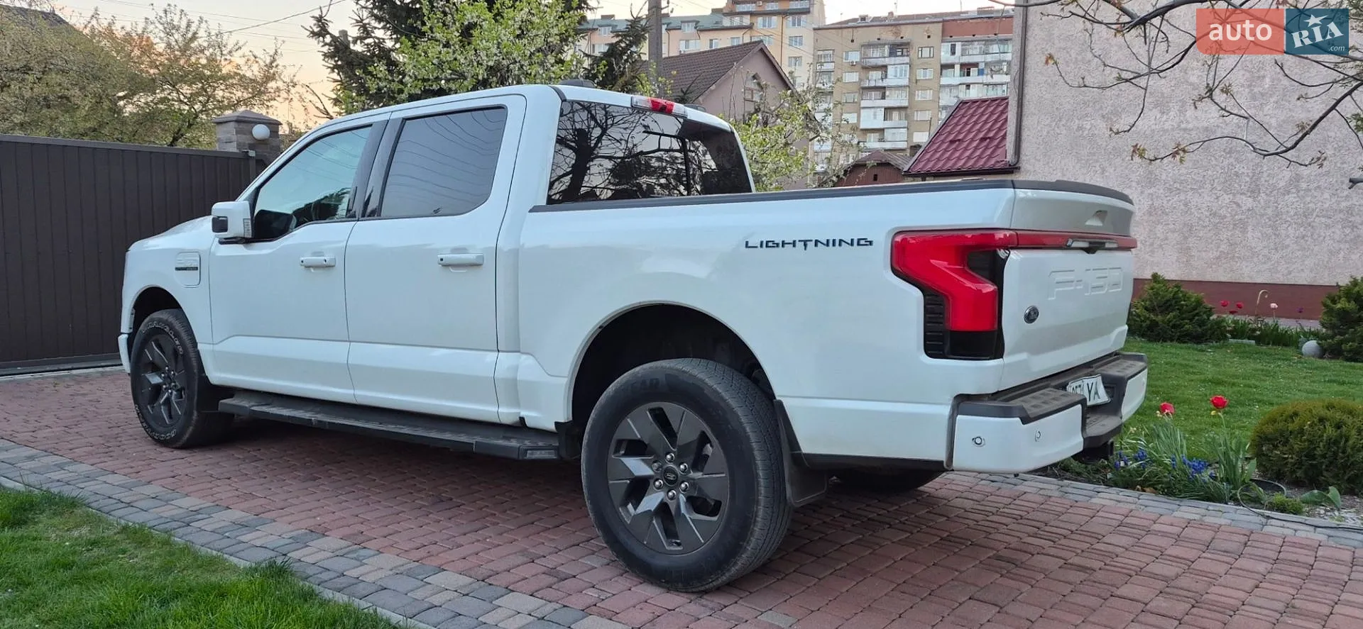 Ford FORD F 150 LIGHTNING 2022 VIN 1FT6W1EV3NWG04374 фото оголошення 43 з 43