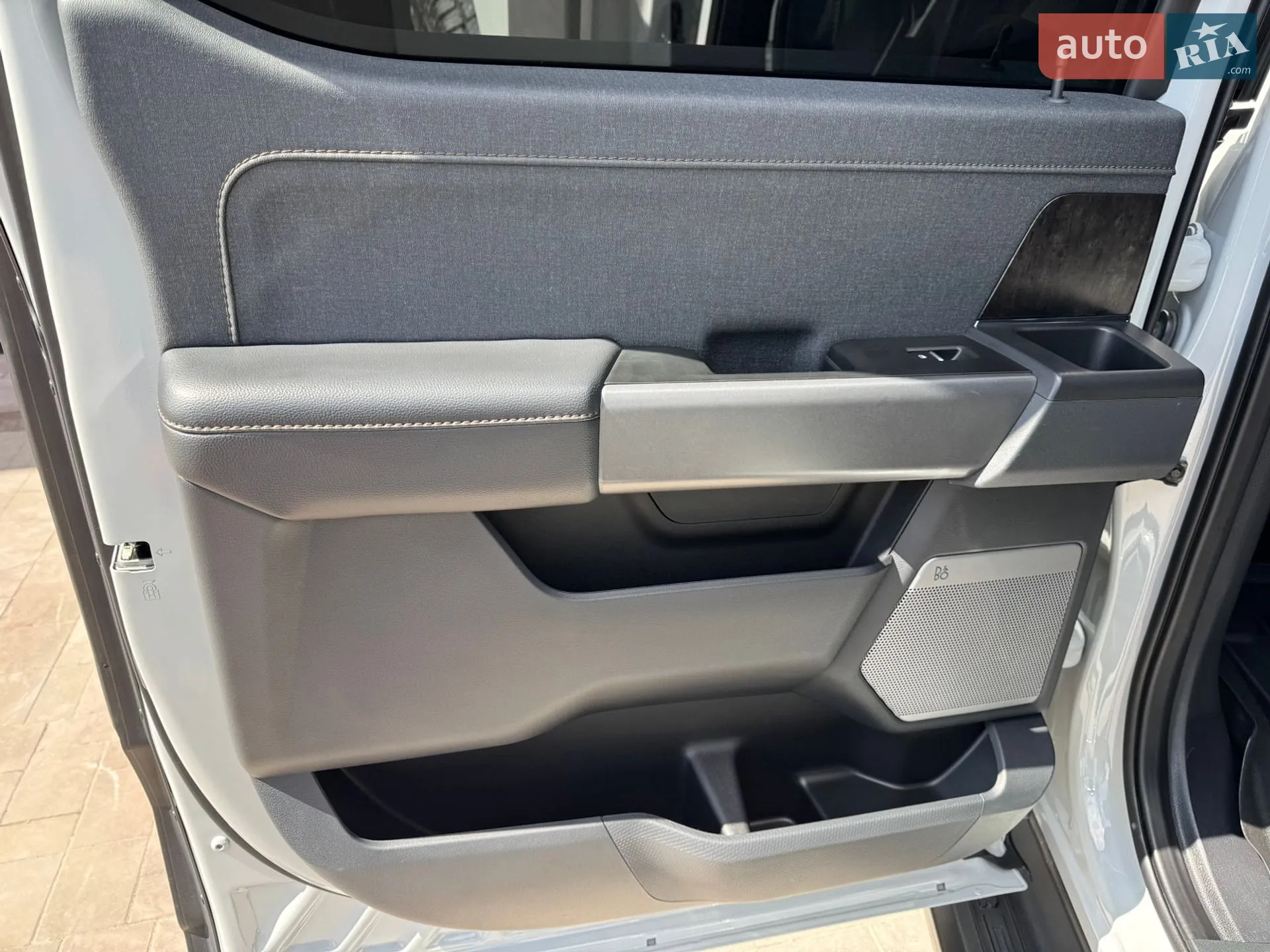 2023 Ford F-150 - мініатюра 37