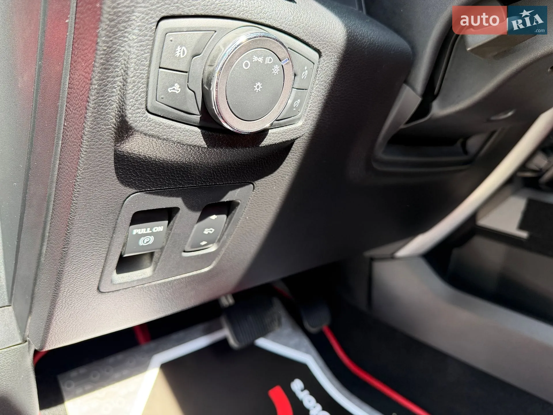 2018 Ford F-150 - мініатюра 28