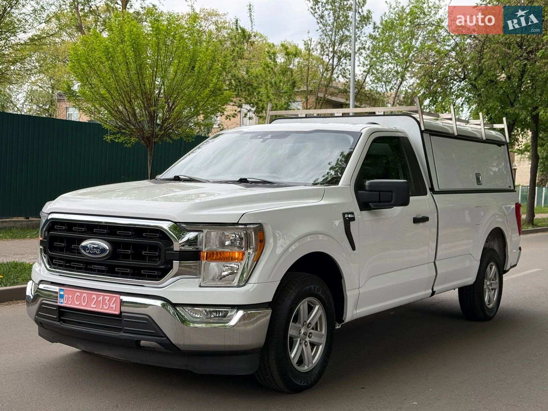 Ford F-150 2021 VIN 1FTMF1CBXMKE07403 фото оголошення 2 з 14