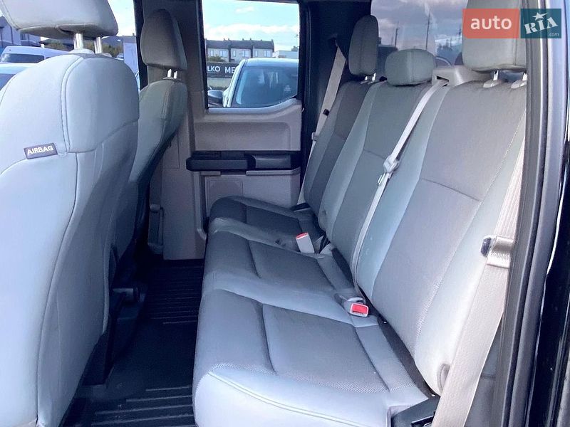 Пикап Ford F-150 2016 в Ровно