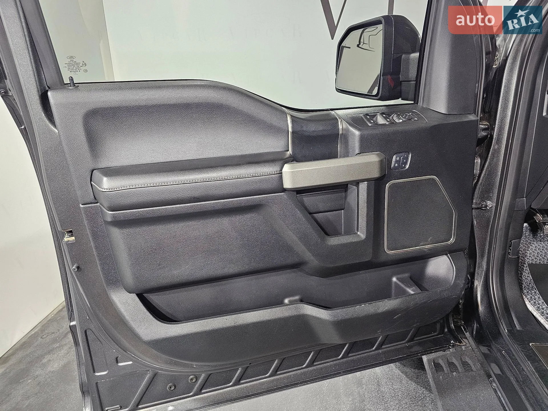 2018 Ford F-150 - мініатюра 28