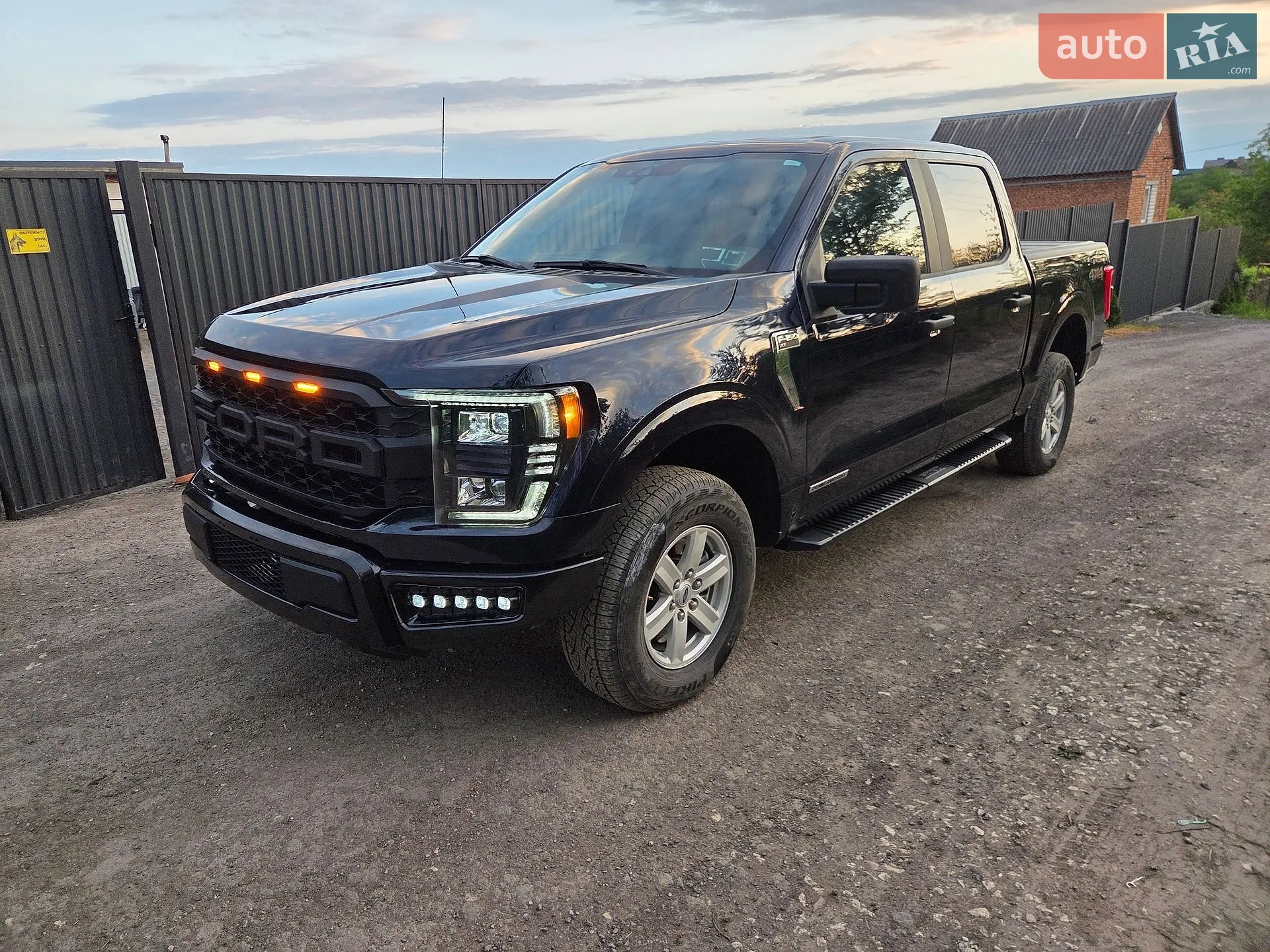 2022 Ford F-150 - фото 1