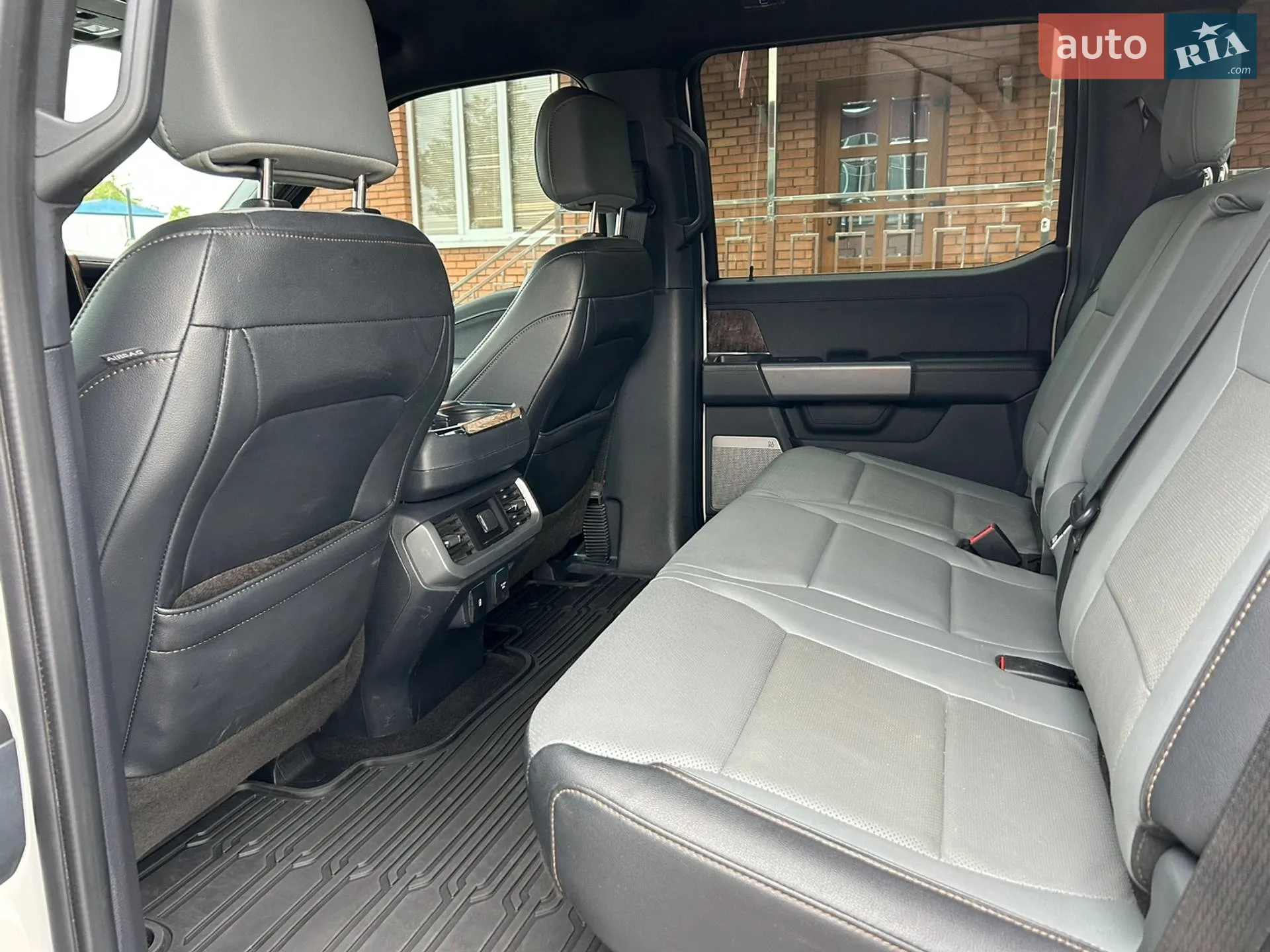 2022 Ford F-150 - мініатюра 23