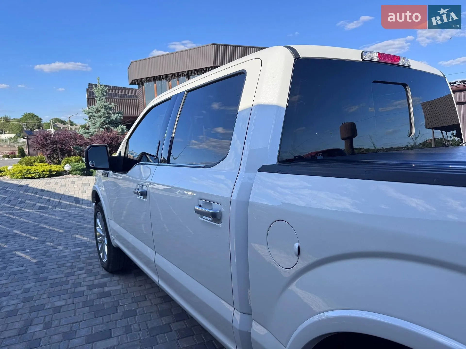2020 Ford F-150 - мініатюра 2