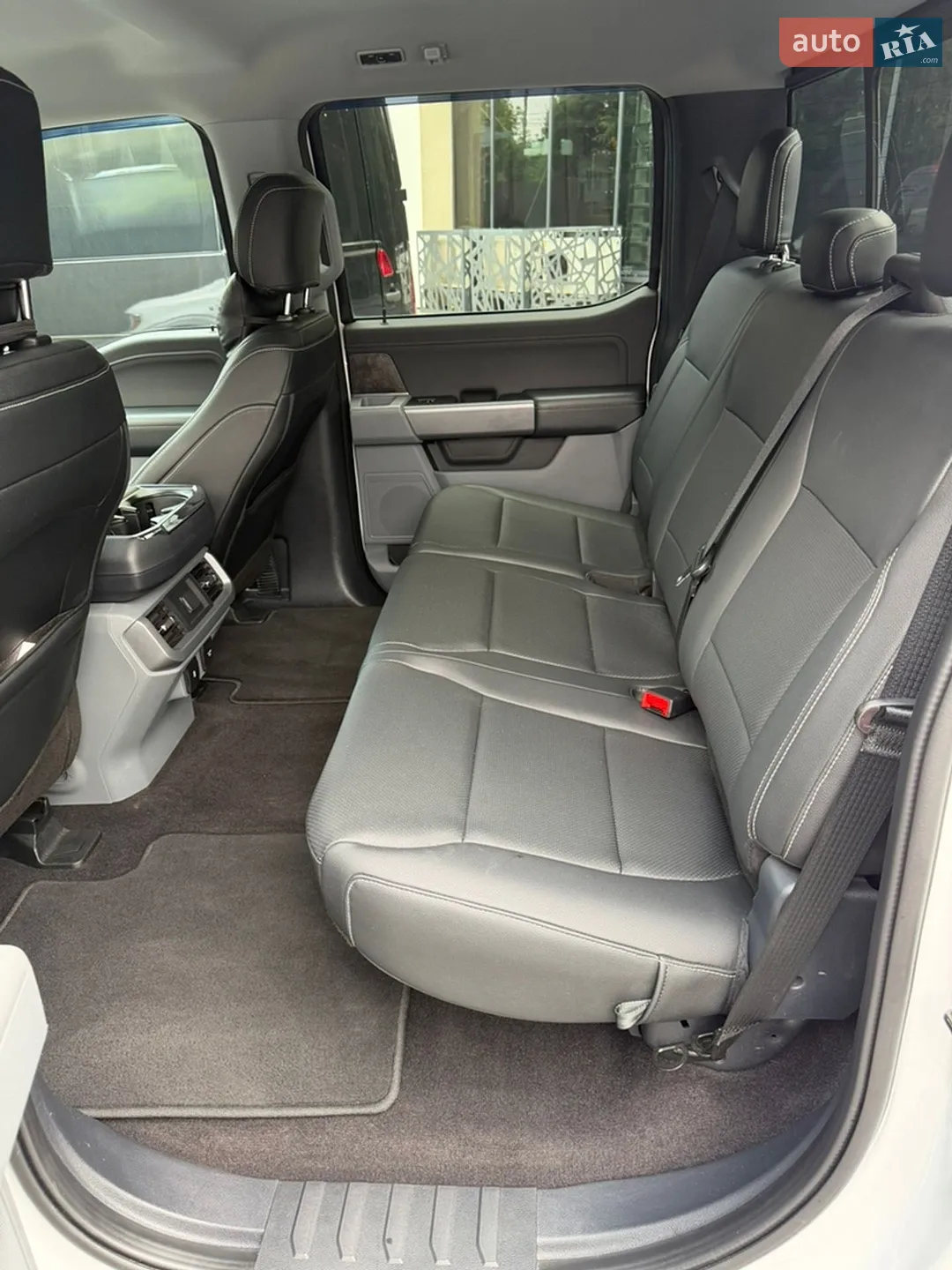 2021 Ford F-150 - мініатюра 18