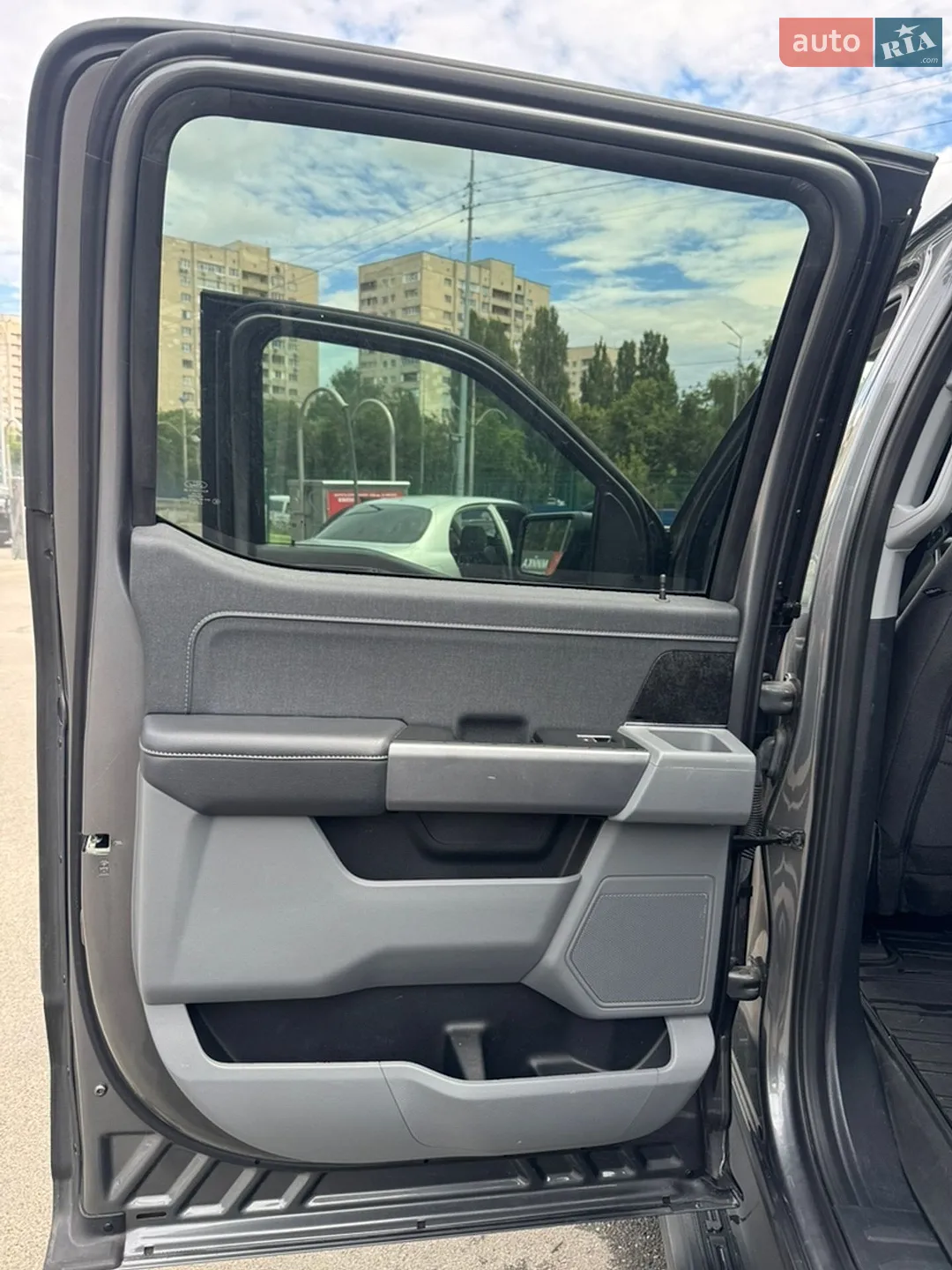 2023 Ford F-150 - мініатюра 25