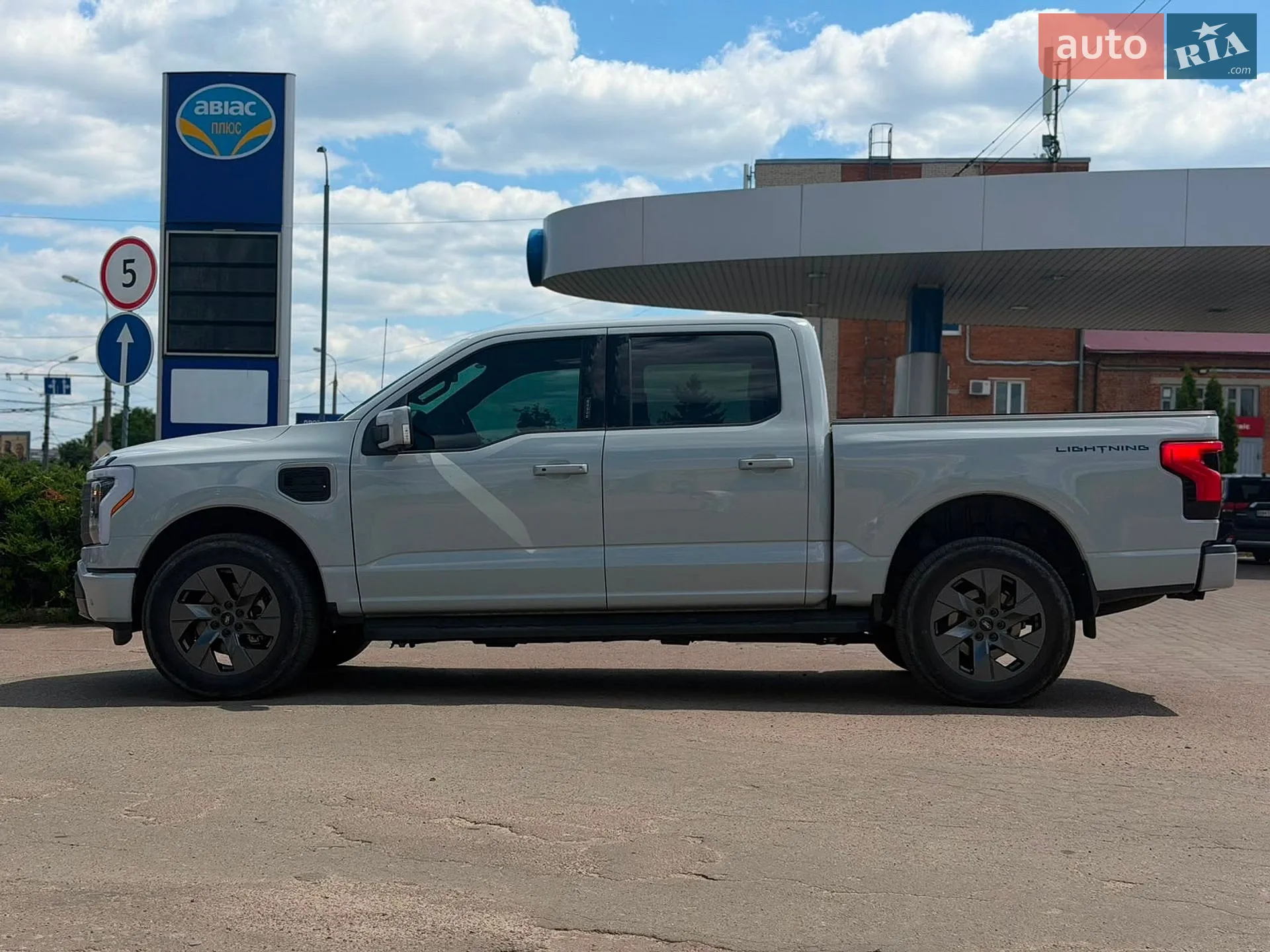 2024 Ford F-150 - мініатюра 3