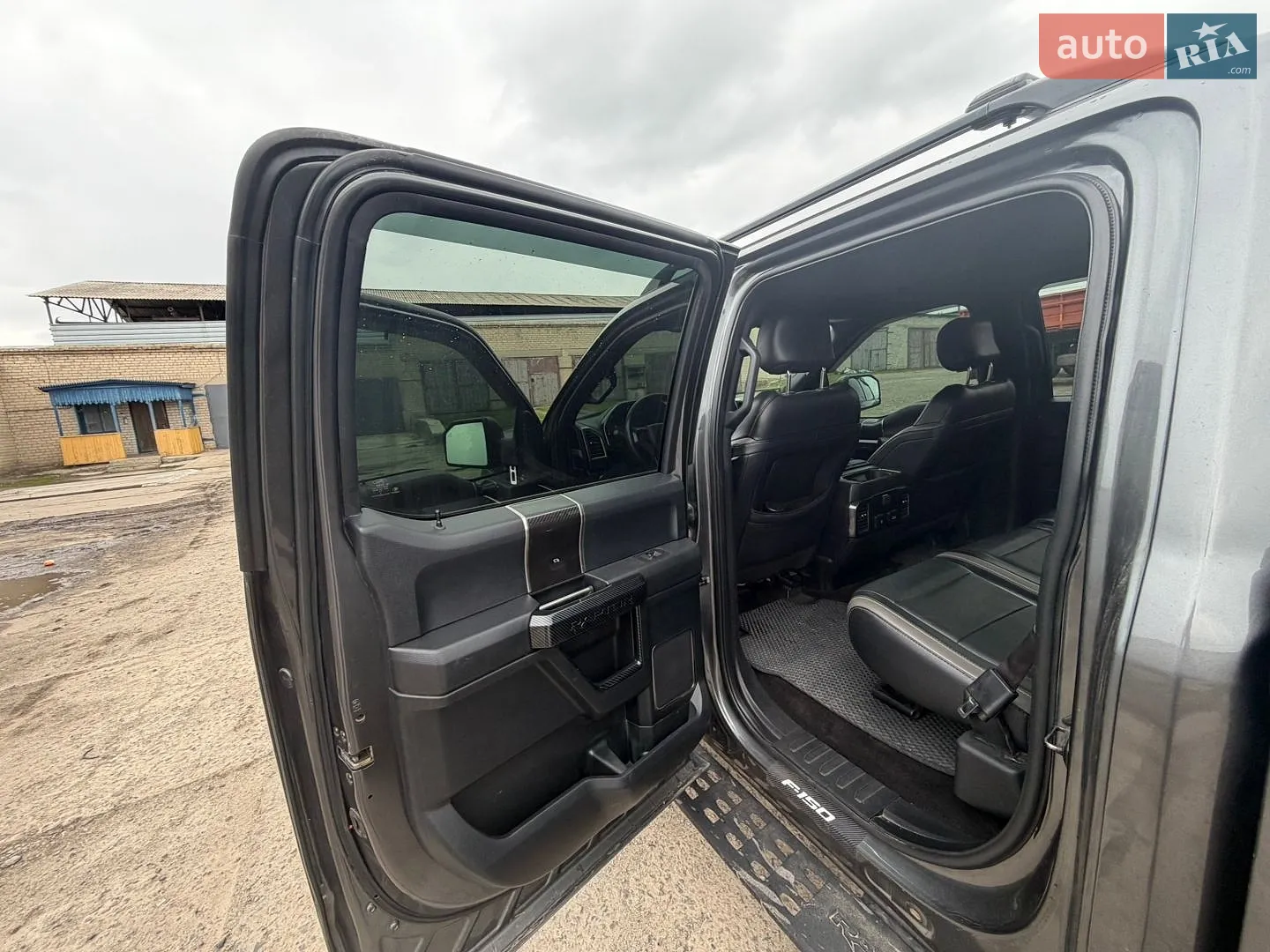 2017 Ford F-150 - мініатюра 24