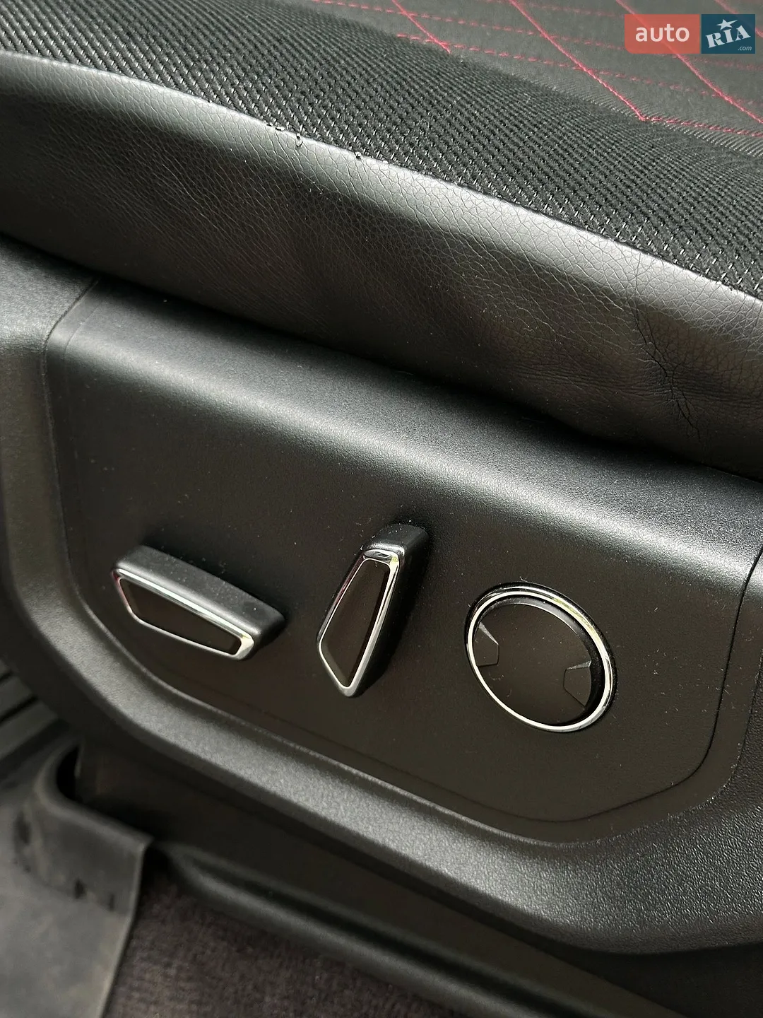 2015 Ford F-150 - мініатюра 24