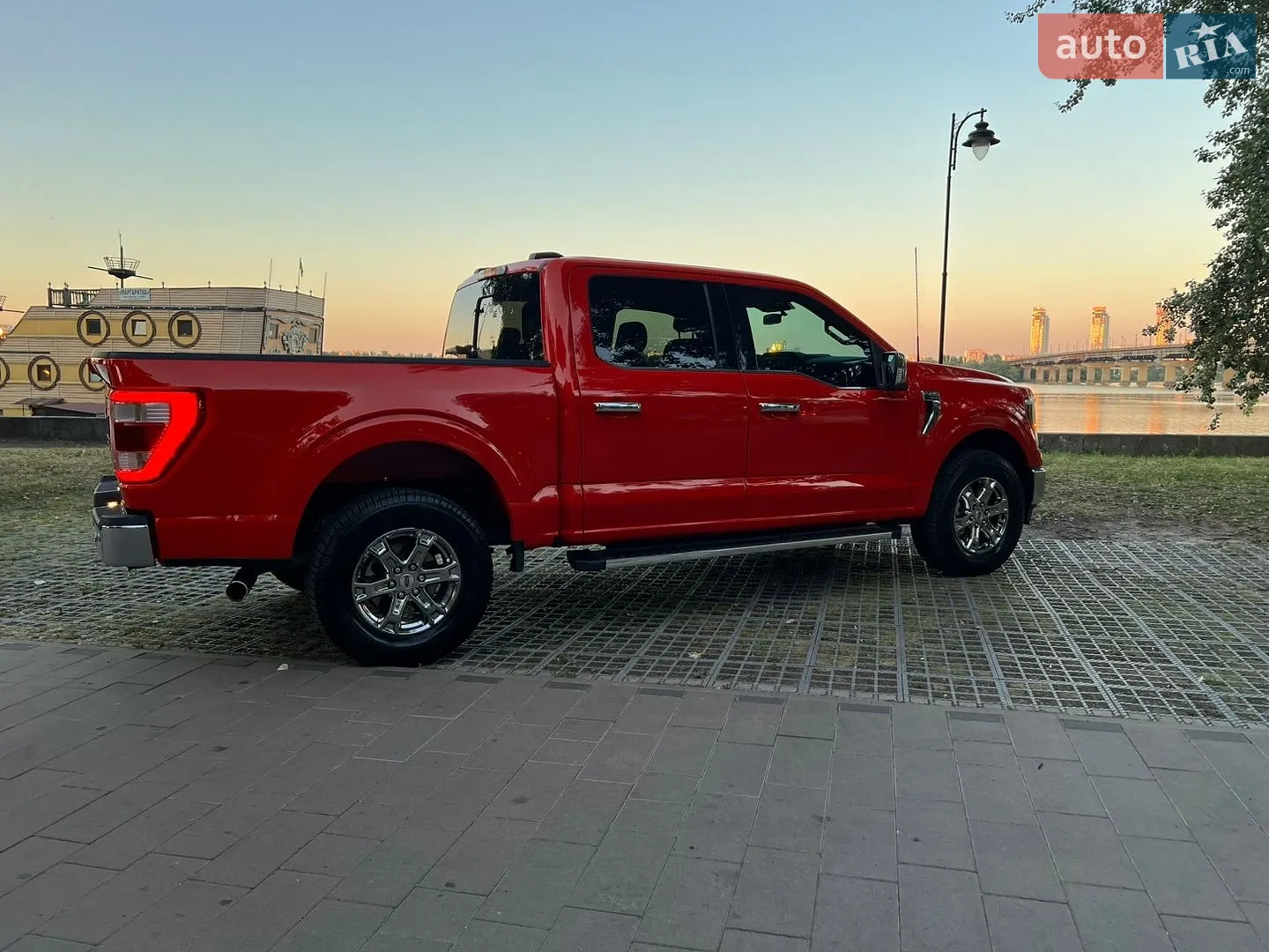 2022 Ford F-150 - мініатюра 10
