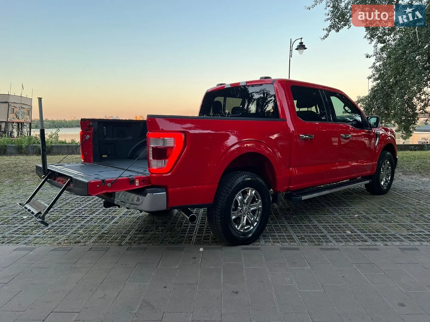 2022 Ford F-150 - мініатюра 12