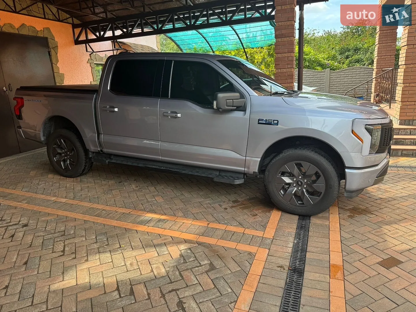 2022 Ford F-150 - мініатюра 3