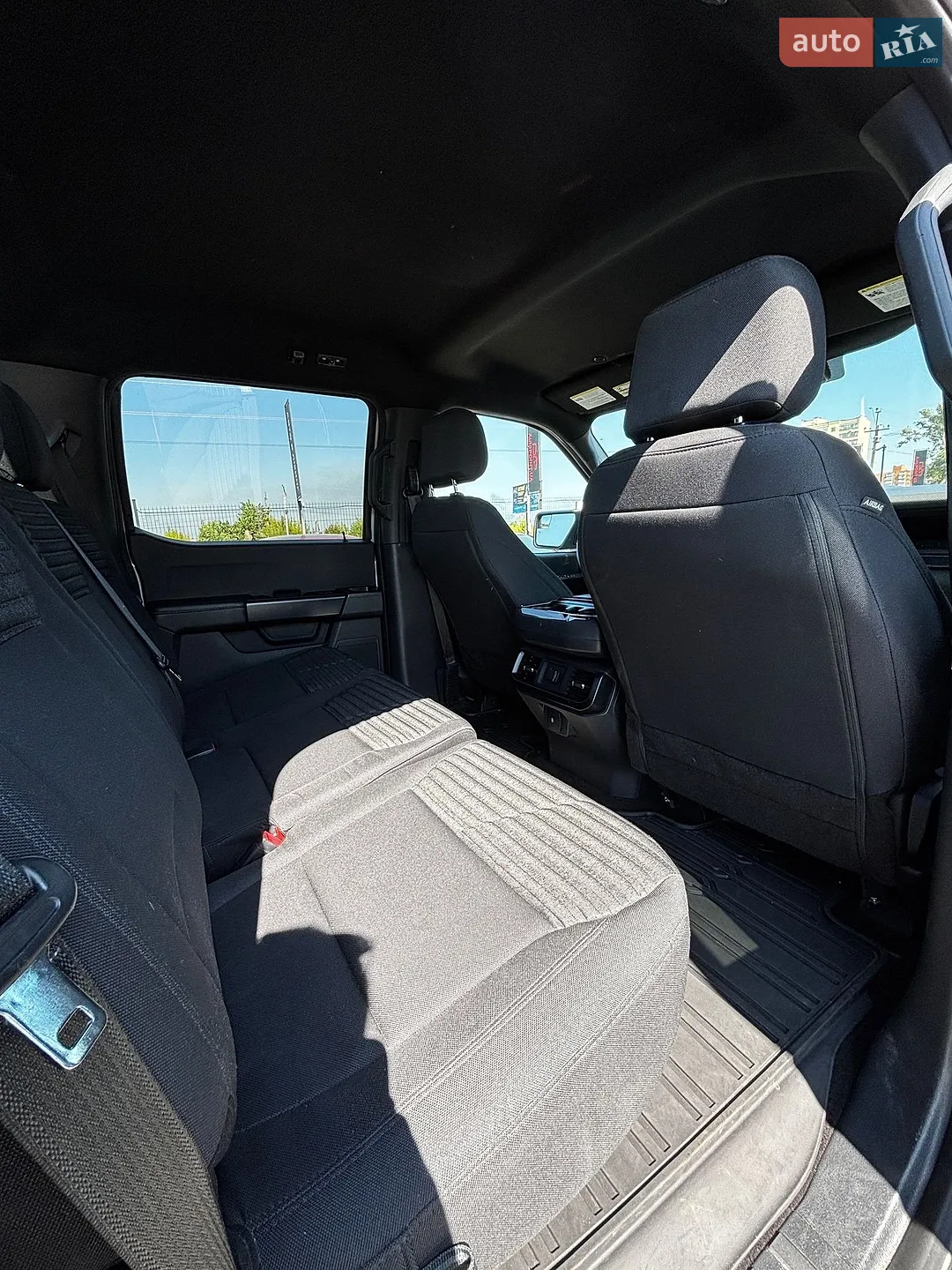 2022 Ford F-150 - мініатюра 17
