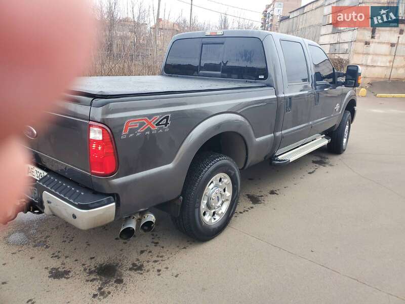 Пикап Ford F-250 2016 в Кривом Роге