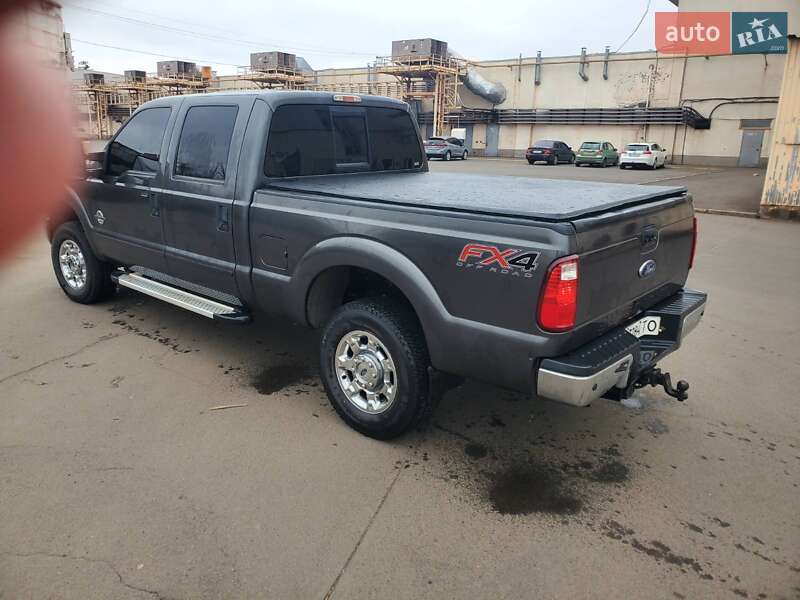 Пикап Ford F-250 2016 в Кривом Роге