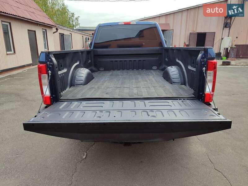 Пикап Ford F-250 2017 в Киеве