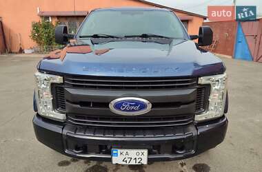 Пикап Ford F-250 2017 в Киеве
