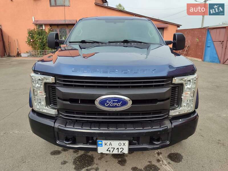 Пикап Ford F-250 2017 в Киеве