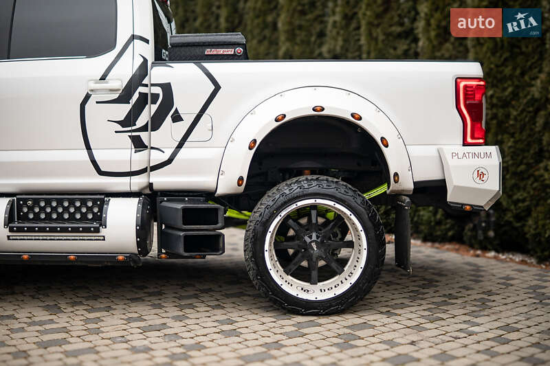 Пикап Ford F-250 2017 в Ровно