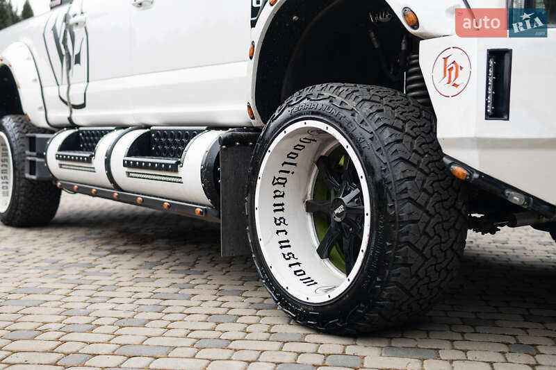 Пикап Ford F-250 2017 в Ровно