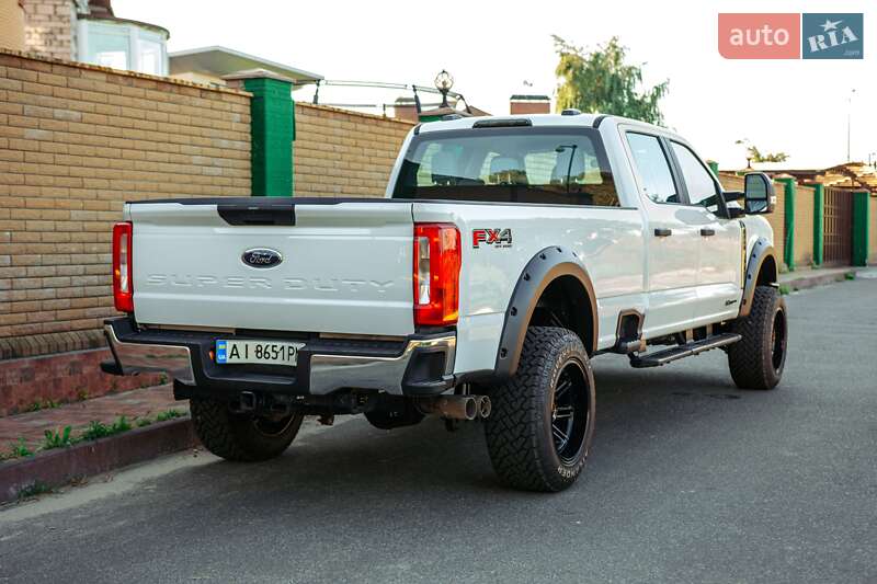 Пікап Ford F-250 2023 в Вишгороді