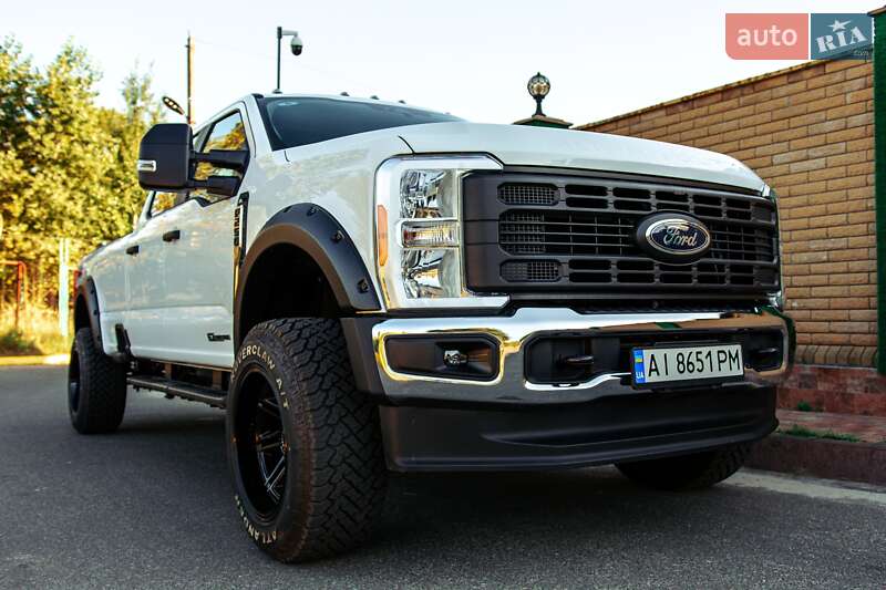Пікап Ford F-250 2023 в Вишгороді