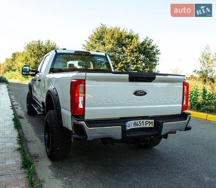 Пікап Ford F-250 2023 в Вишгороді