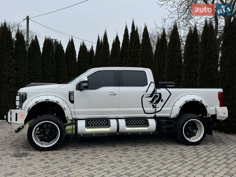 Пикап Ford F-250 2017 в Ровно