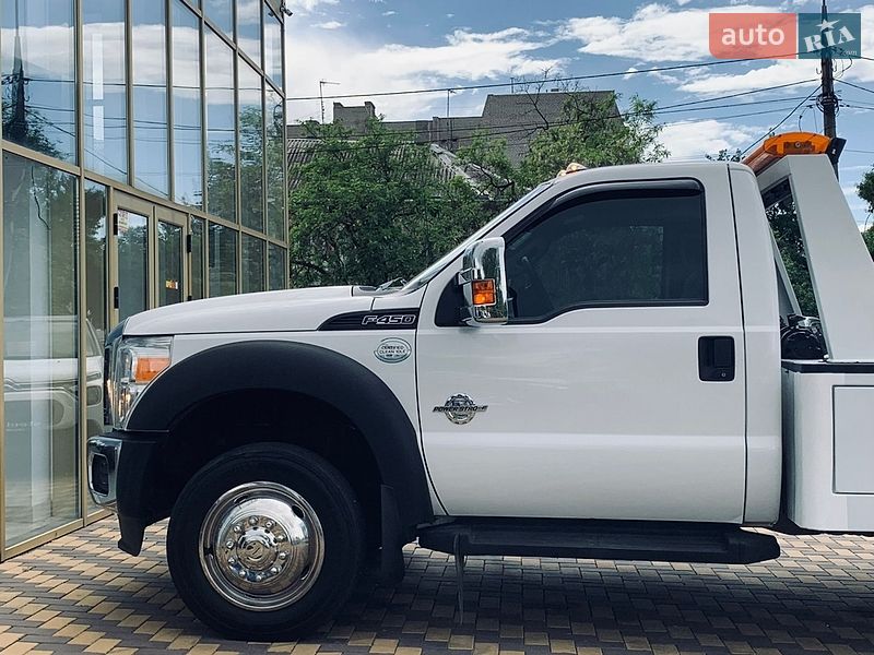 Эвакуатор Ford F-450 2014 в Николаеве