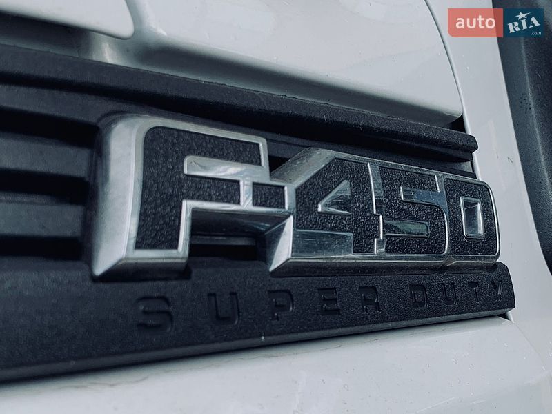 Эвакуатор Ford F-450 2014 в Николаеве