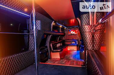 Позашляховик / Кросовер Ford F-650 2008 в 