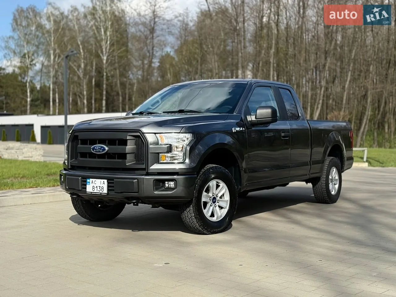 2015 Ford F-150 - мініатюра 229