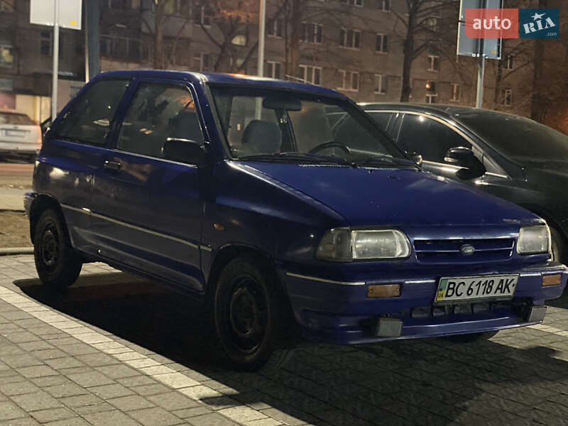Хэтчбек Ford Festiva 1991 в Львове