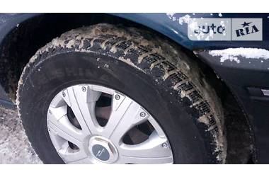 Хэтчбек Ford Fiesta 1993 в 