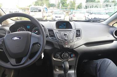 Седан Ford Fiesta 2014 в Киеве