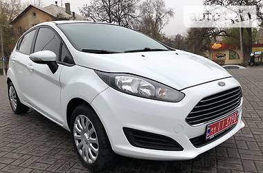 Хэтчбек Ford Fiesta 2013 в Каменском