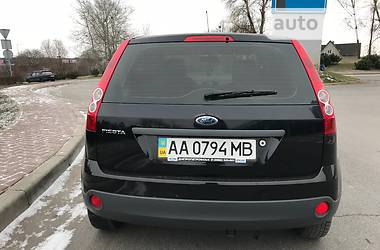 Хэтчбек Ford Fiesta 2009 в Киеве