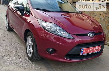 Хэтчбек Ford Fiesta 2010 в Стрые