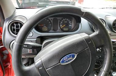 Хэтчбек Ford Fiesta 2002 в Херсоне