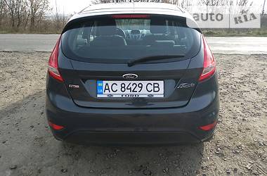 Хэтчбек Ford Fiesta 2011 в Ровно