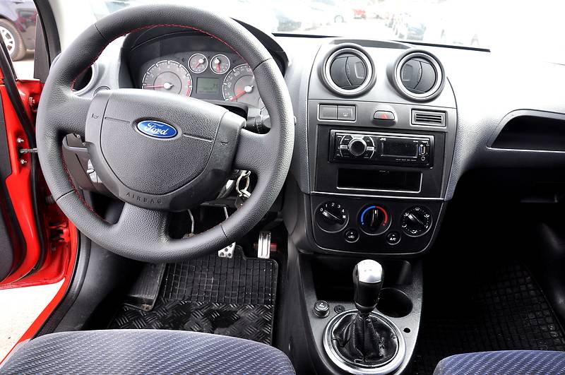 Хетчбек Ford Fiesta 2007 в Львові