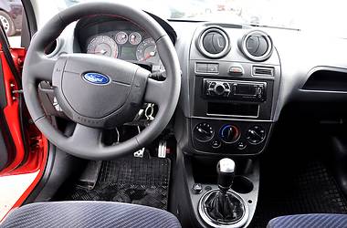 Хетчбек Ford Fiesta 2007 в 