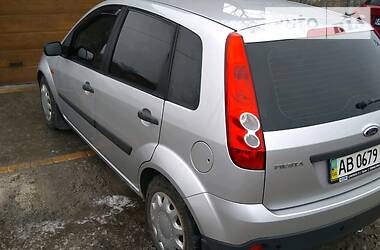 Хэтчбек Ford Fiesta 2008 в Виннице