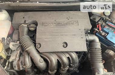 Хэтчбек Ford Fiesta 2008 в 