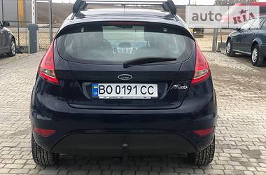 Хэтчбек Ford Fiesta 2009 в 