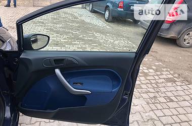 Хэтчбек Ford Fiesta 2009 в 