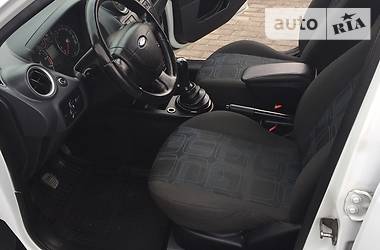 Хэтчбек Ford Fiesta 2007 в 
