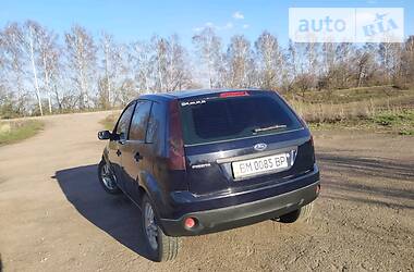 Хэтчбек Ford Fiesta 2006 в 